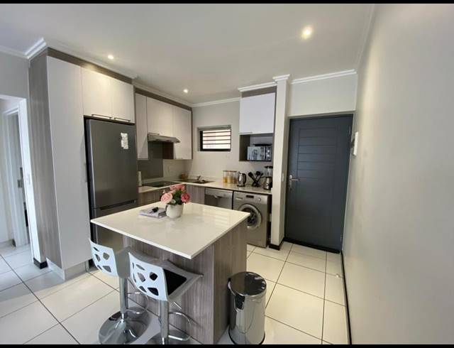 1 BEDROOM APARTMENT FOR SALE IN LONEHILL